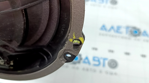 The front right door speaker on a Ford Fusion mk5 13-20 is broken.