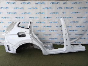 Rear right quarter wing for a VW Tiguan 18-24 long, white