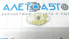 Ford Fusion mk5 13-20 lower left headlight mount cracked