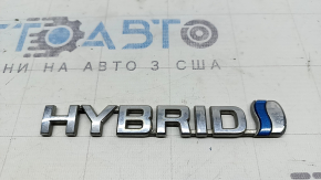Toyota Sienna 2021-2026 Hybrid Front Right Door Emblem