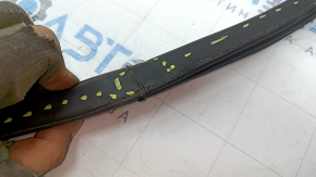 Rear right door seal for Toyota Sienna 21-26, torn, worn