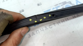 Front right door seal for Toyota Sienna 21-26