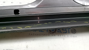 Right threshold for Toyota Sienna 21-26 graphite