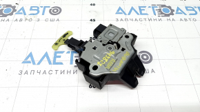 Toyota Avalon 13-18 trunk lid lock missing fragment