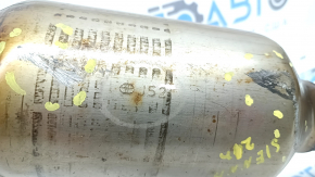 The intake pipe with the catalytic converter of the Toyota Sienna 21-26 is crushed.