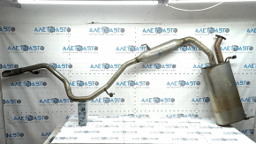 The exhaust pipe, the middle part with the barrel of Toyota Sienna 21-26, is crushed by the resonator.