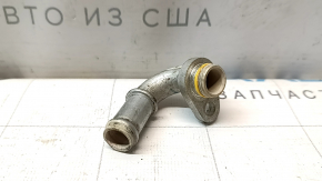 The metal cooling system pipe of the Audi Q8 19-26 3.0T MHEV is crushed.