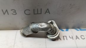 The metal cooling system pipe of the Audi Q8 19-26 3.0T MHEV is crushed.