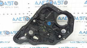 The rear left window lift mechanism of the Kia K5 21-24 is broken.