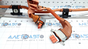 High-voltage cable through the entire body of the Toyota Sienna 21-26
