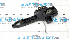 The rear left door handle mechanism of the Kia K5 21-24 has broken fasteners.