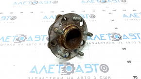 Rear right hub Kia K5 21-26 FWD