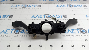The steering column switch assembly for the VW Tiguan 2009-2018 is worn out.