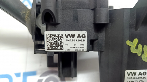 The steering column switch assembly for the VW Tiguan 2009-2018 is worn out.
