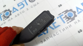 The steering column switch assembly for the VW Tiguan 2009-2018 is worn out.