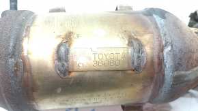 Exhaust manifold with catalytic converter for Toyota Avalon 13-18 2.5 hybrid, rusty