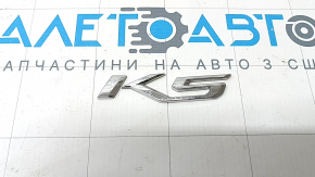 K5 emblem on the trunk lid of the Kia K5 21-22