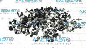 Interior hardware for Kia K5 21-26, incomplete