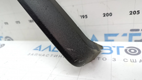 Rear right fender arch trim for VW Tiguan 09-18 SEL, on the fender, scratches, broken fastener
