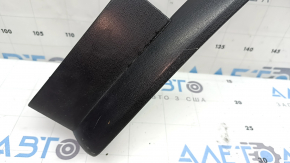 Front right fender arch trim for VW Tiguan 09-18, SEL, on the fender, scratches, broken fasteners