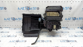 Bare fan housing, right side of Toyota Avalon 13-18