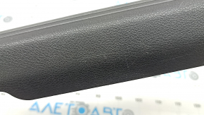 Front left door sill trim for Kia K5 21-24, black, scratches