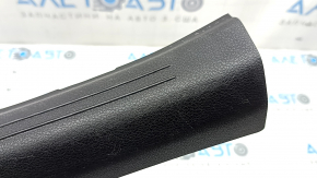 Front left door sill trim for Kia K5 21-24, black, scratches