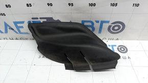 Right wiper blade seal for Jeep Compass 17-26 is torn.