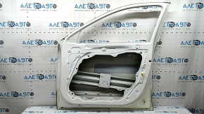 Kia Niro 23-26 front right door