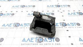 Right engine mount VW Tiguan 09-17 cracked