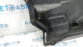 VW Tiguan 09-18 engine protection: cracks, fractures, missing fragments