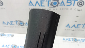 Kia Niro 23-26 HEV, PHEV black, worn inner front right door sill plate