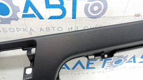 Kia Niro 23-26 front panel center lower trim scratches