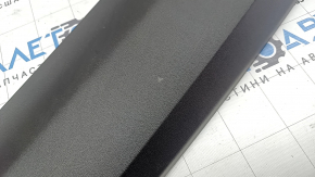 Volvo XC90 16-26 black lower right rear pillar trim