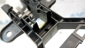 The rear left door handle mechanism of a Volvo XC60 18-26 for keyless entry and lighting, the latch is broken