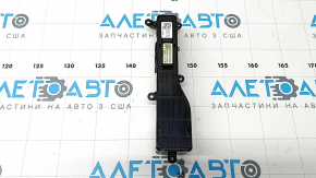 Left center console button block for Kia Niro 23-26 PHEV with heated steering wheel and seat, worn
