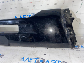 Mitsubishi Outlander 16-21 front bumper center trim, scratches