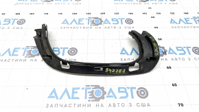 The right muffler tip bracket for a Volvo XC90 16-21 is broken.