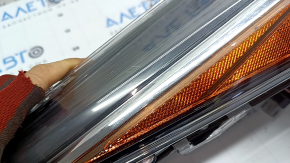 Toyota Prius 50 19-22 LED front right headlight assembly chipped