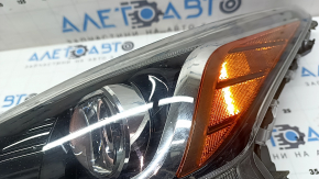 Left front headlight assembly for Toyota Prius 50 19-22 LED, chips, scratches