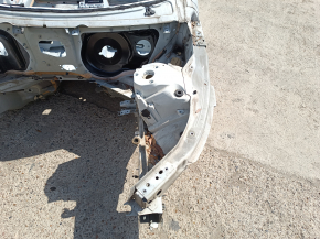 Volvo XC90 16-26 front left quarter panel on the body, white