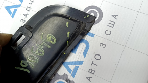 The Hyundai Tucson 19-21 trunk lid trim bracket is cracked.