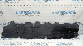 The front left underbody protection of the Volvo XC90 16-26 is worn and torn.