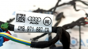 Wiring for the rear right door of the Audi Q8 19-26
