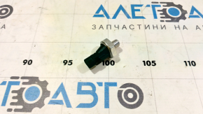Oil pressure sensor Audi A6 C7 16-18 green plug