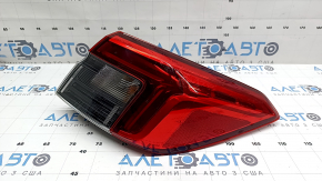 Honda Civic XI FE/FL 22-26 4d outer right fender light, glued