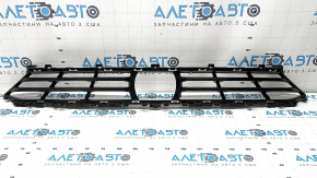 BMW X7 G07 19-22 front bumper lower grille under radar, broken, fasteners broken