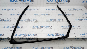 Rear left glass seal for Honda Civic XI FE/FL 22-26 4d
