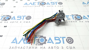 Hyundai Tucson 2019-2021 2.0 hood fuse box connector, white