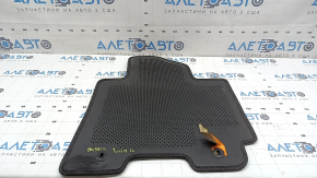 Set of black floor mats for Hyundai Tucson 19-21 tires